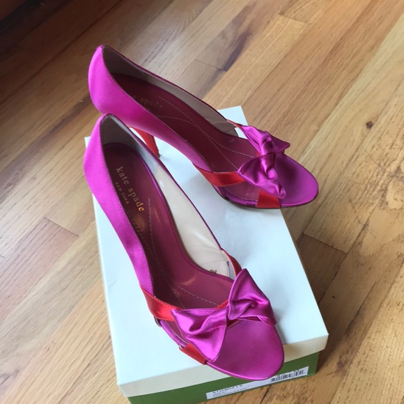 fuschia satin heels